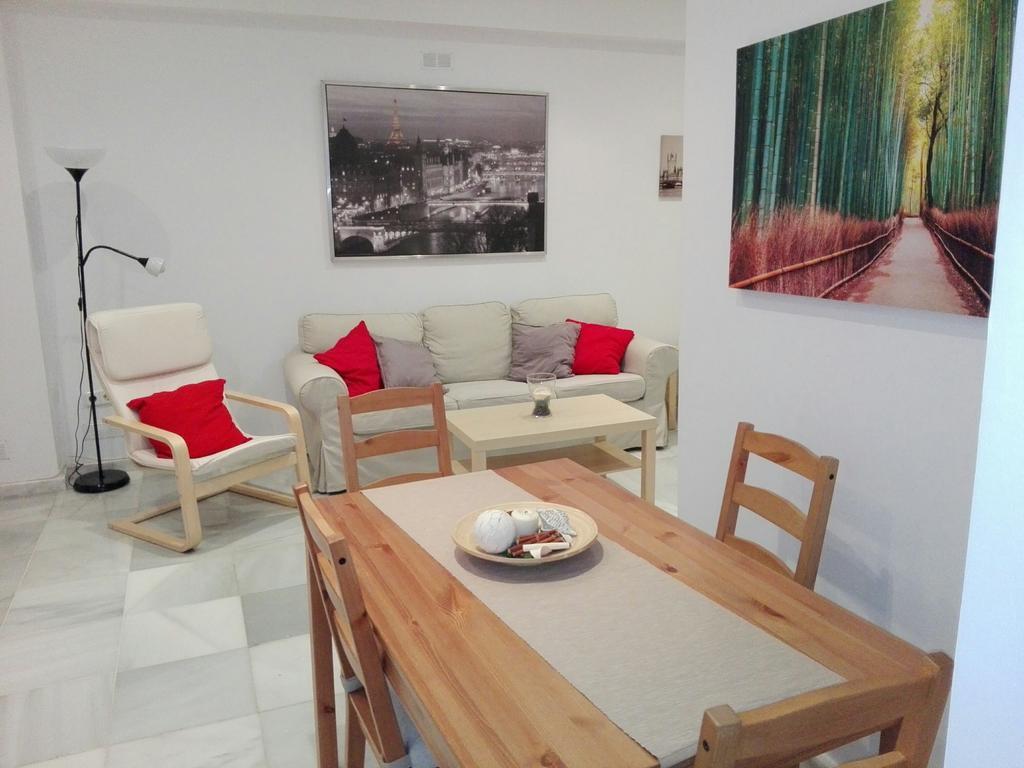 Céntrico Apartamento con Patio Privado Sevilha Exterior foto