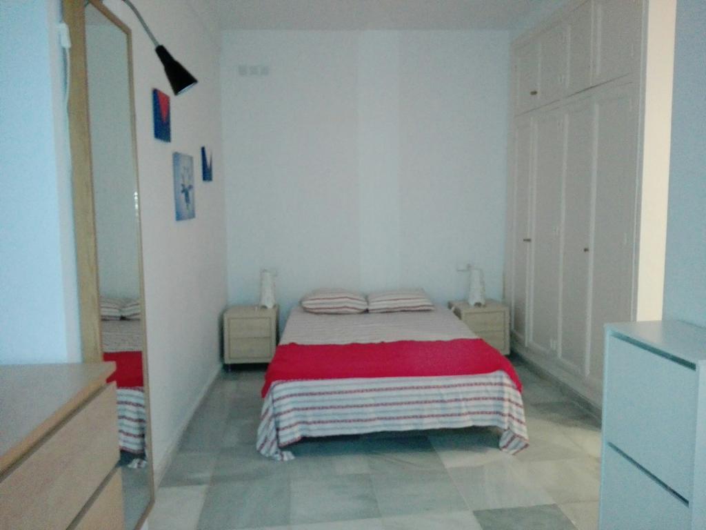 Céntrico Apartamento con Patio Privado Sevilha Exterior foto