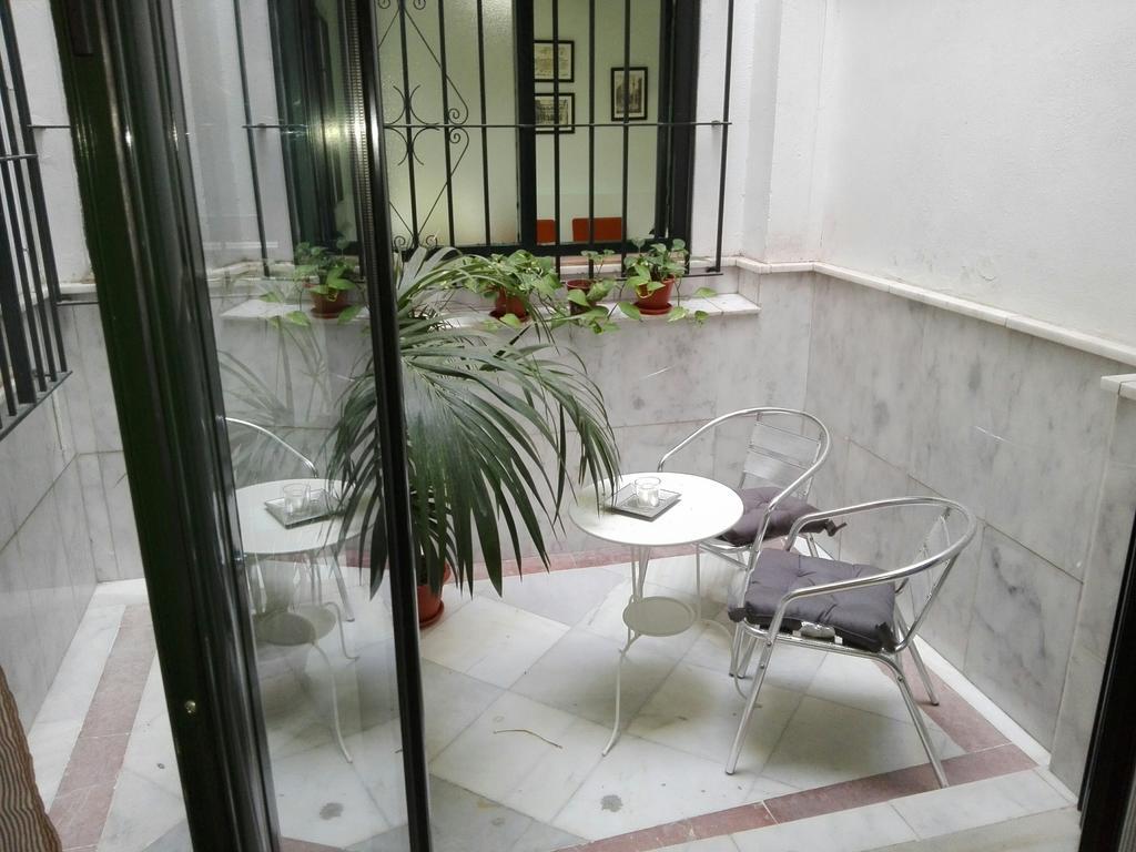 Céntrico Apartamento con Patio Privado Sevilha Exterior foto
